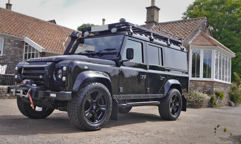 Landrover Defender after valet.