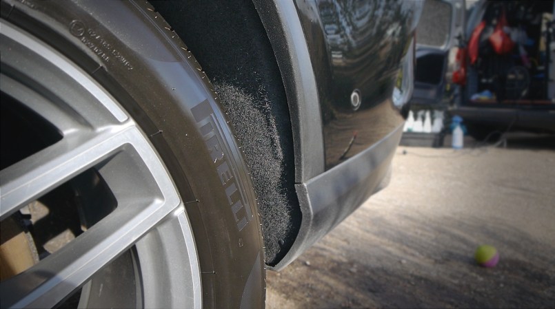 Clean Fabric Wheel Arch